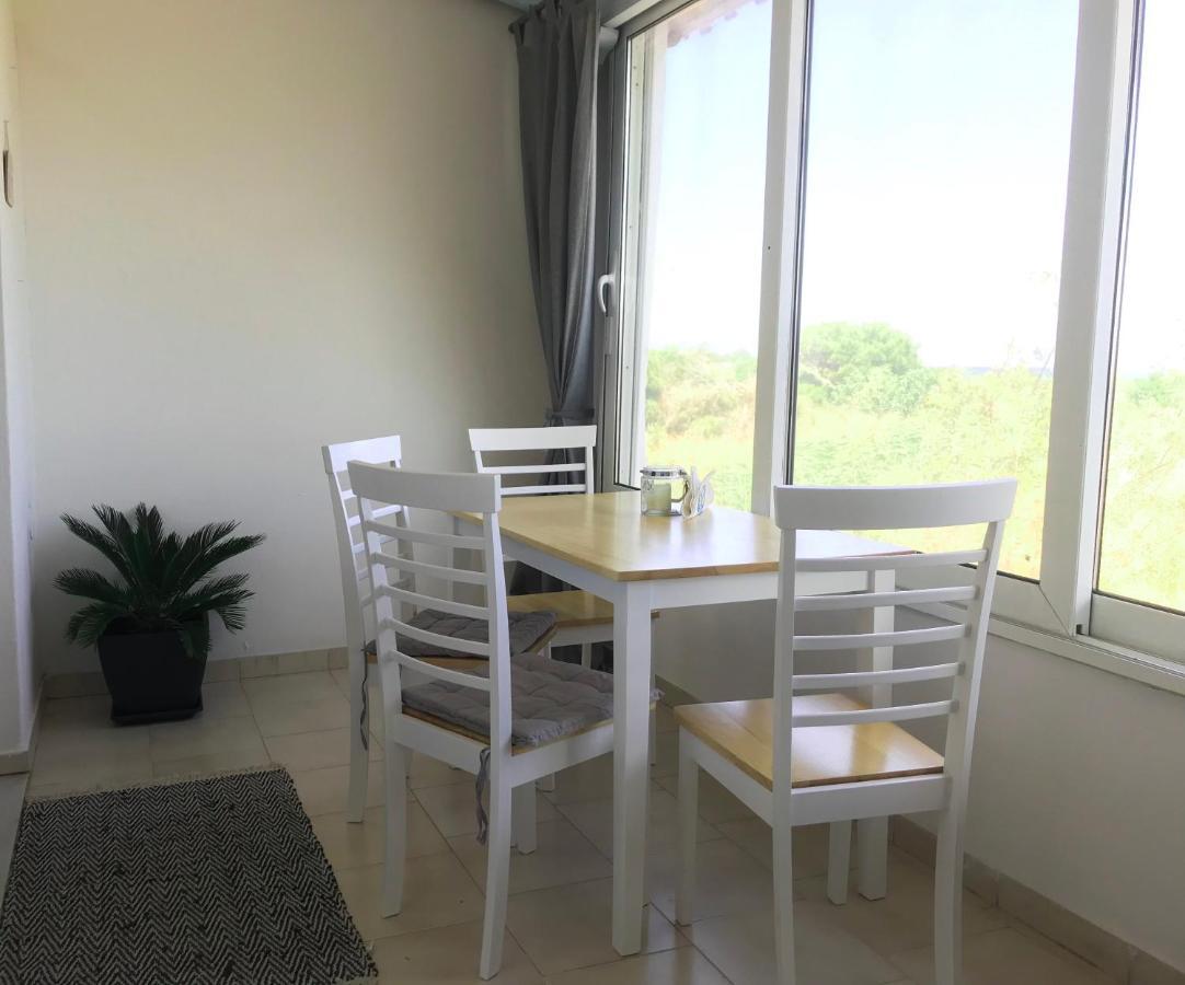 Jo'S Apartment Artemida  Ngoại thất bức ảnh